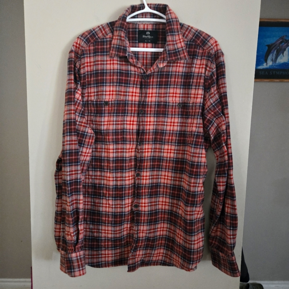 Lot 2 Plaid Wind River Mens Large Red Plaid Button-Up Shirt Button Up